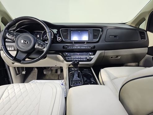 Kia Carnival 9-seater Noblesse — пробег 86 567 км — фото 5 из 5