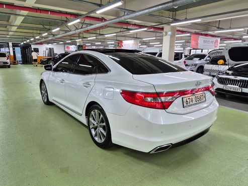 Hyundai Grandeur LPG HG300 Exclusive — пробег 147 000 км — фото 4 из 5