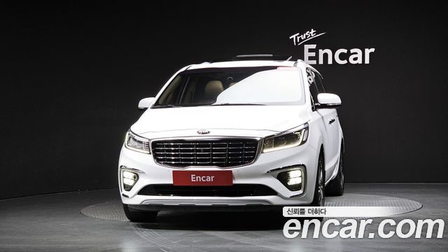 Kia Carnival из Кореи Encar