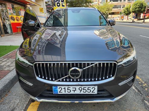 Volvo XC60 B5 Ultimate Bright — пробег 22 000 км — фото 3 из 5
