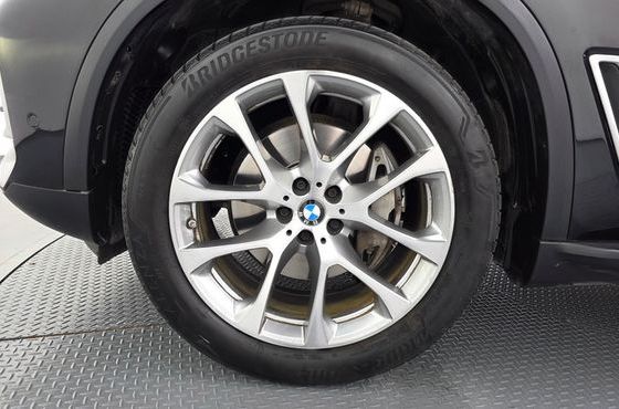 BMW X5 xDrive 30d xLine — пробег 69 770 км — фото 5 из 5
