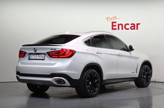 BMW X6 xDrive 30d — пробег 135 429 км — фото 2 из 5