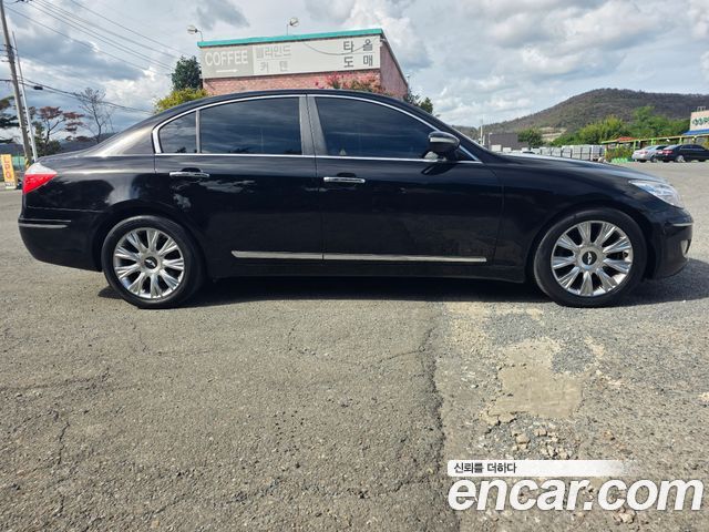 Hyundai Genesis из Кореи Encar
