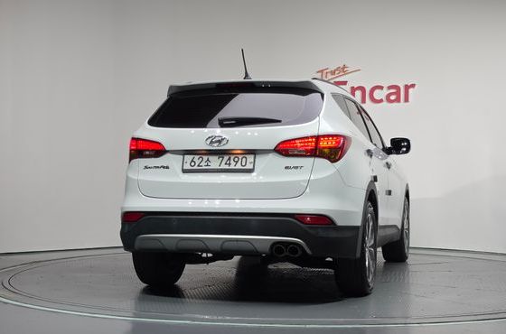 Hyundai Santafe Diesel(e-VGT) 2.0 2WD Exclusive — пробег 211 307 км — фото 4 из 5