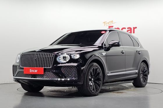 Bentley Bentayga 4.0 V8 Azure — пробег 35 383 км — фото 1 из 5