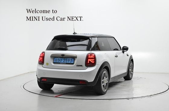 Mini Cooper Resolute Edition 3rd — пробег 36 740 км — фото 2 из 5