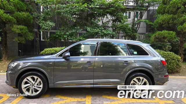 Audi Q7 45 TDI Quattro Premium — пробег 100 700 км — фото 4 из 5