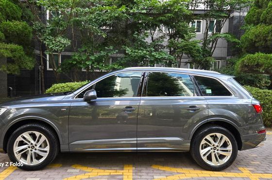 Audi Q7 45 TDI Quattro Premium — пробег 100 700 км — фото 4 из 5