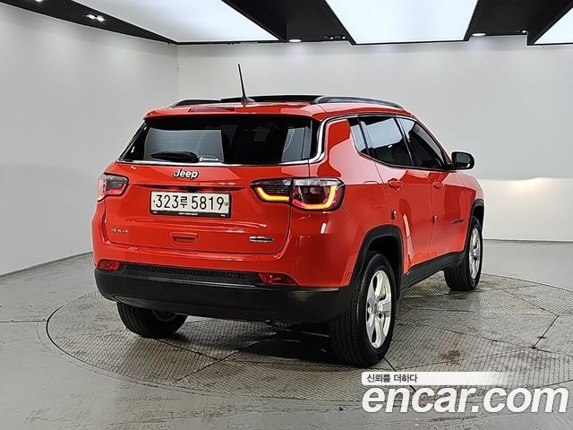 Jeep Compass из Кореи Encar