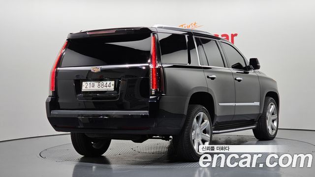 Cadillac Escalade 6.2 4th — пробег 160 080 км — фото 2 из 5
