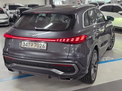 Audi Q5 40 TFSI Quattro S Line — пробег 17 км — фото 2 из 5
