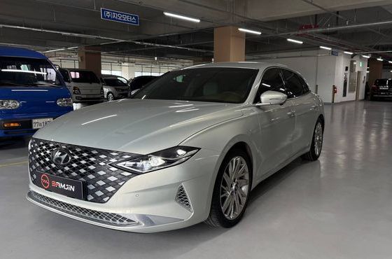 Hyundai Grandeur 2.5 Calligraphy — пробег 64 660 км — фото 1 из 5
