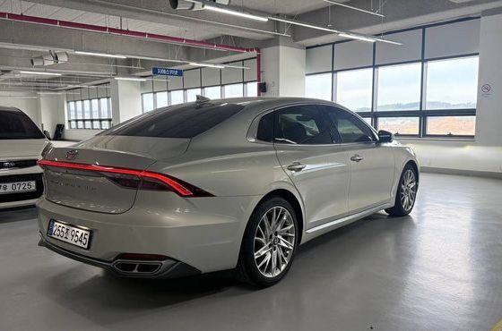 Hyundai Grandeur 2.5 Calligraphy — пробег 64 660 км — фото 2 из 5