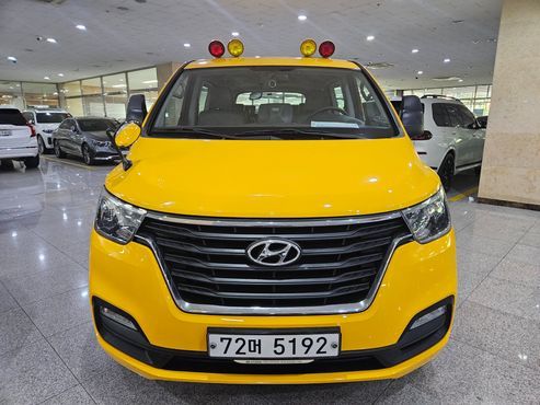 Hyundai Starex 4WD School Bus — пробег 79 203 км — фото 2 из 5