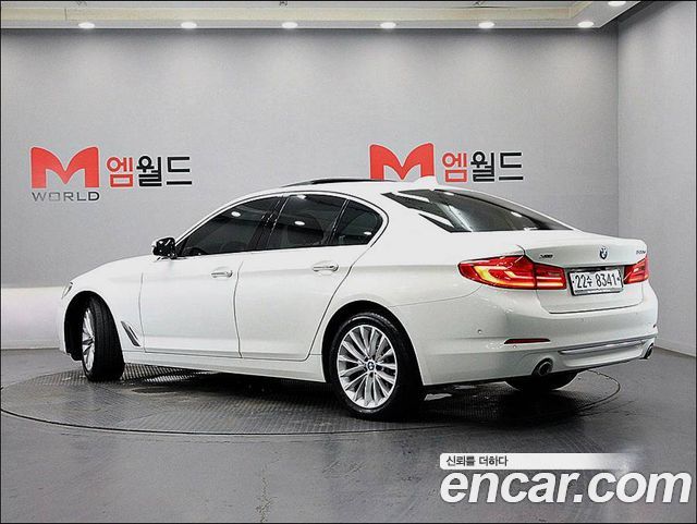 BMW 5-Series из Кореи Encar
