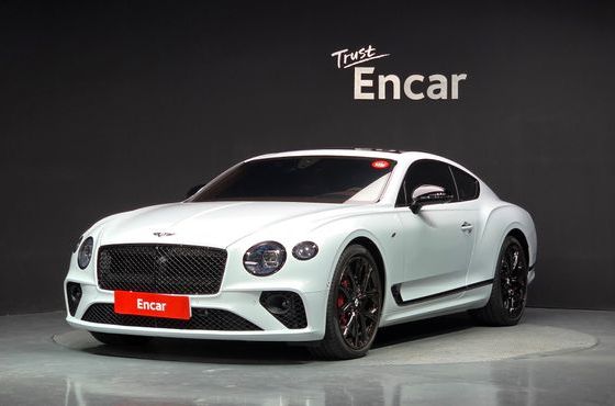 Bentley Continental 4.0 GTS — пробег 10 687 км — фото 1 из 5