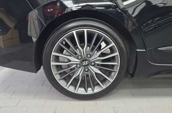 Hyundai AVANTE 1.6 Turbo Sport — пробег 84 200 км — фото 5 из 5