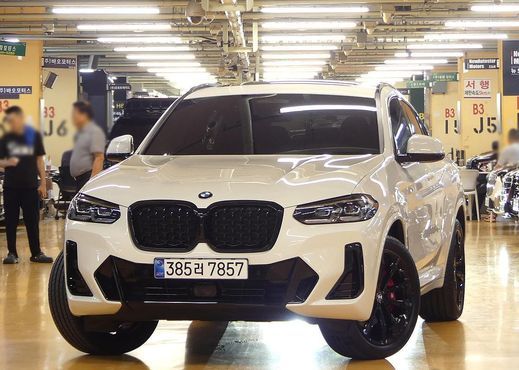 BMW X4 xDrive20i M Sport Pro Special Edition — пробег 6 500 км — фото 3 из 5