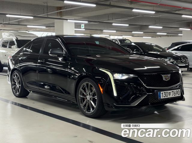 Cadillac CT4 2.0 Sport — пробег 82 024 км — фото 2 из 5