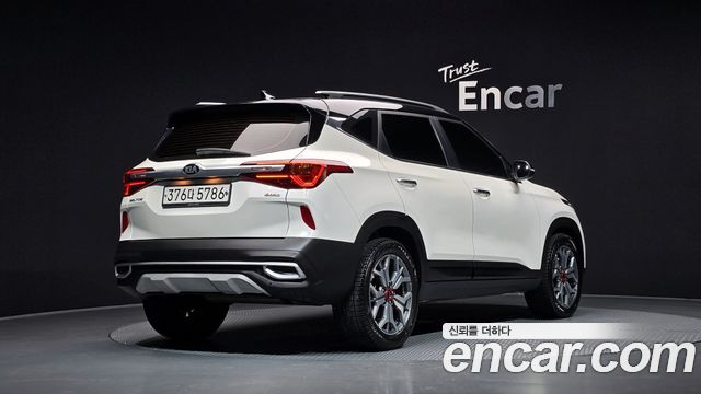 Kia Seltos из Кореи Encar