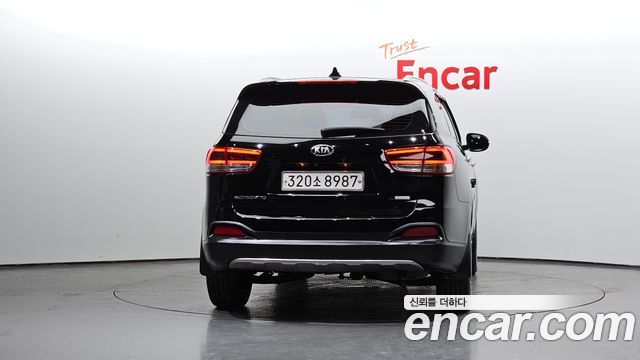 Kia Sorento Diesel 2.0 2WD Noblesse — пробег 177 035 км — фото 4 из 5