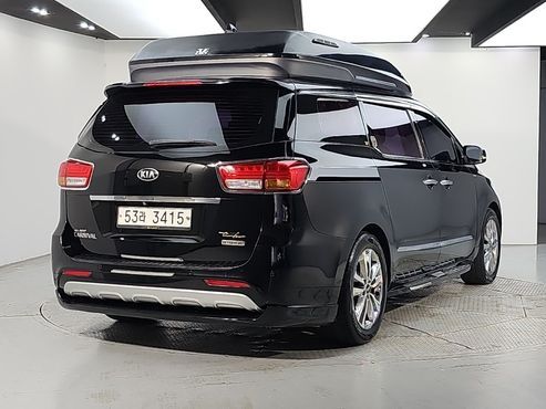Kia Carnival 9-seater Hi-Limousine Prestige — пробег 215 948 км — фото 4 из 5