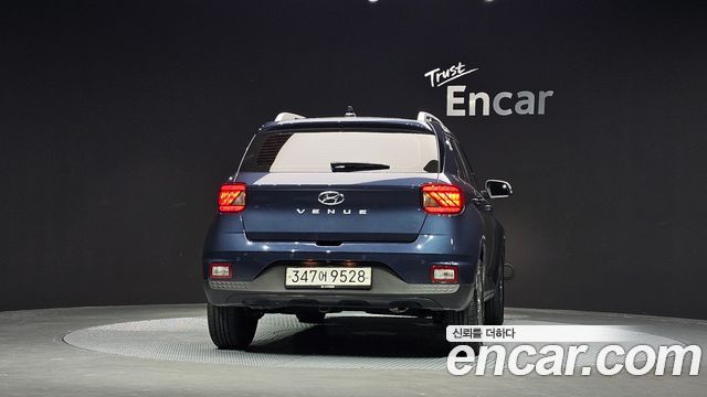 Hyundai Venue из Кореи Encar