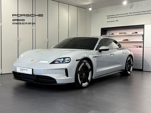 Porsche Taycan Base 4 — пробег 8 052 км — фото 1 из 5