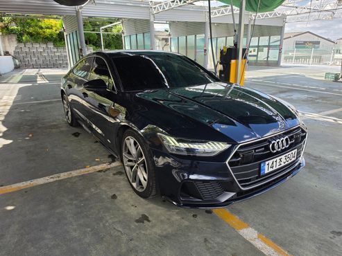 Audi A7 50 TDI Quattrp Premium — пробег 98 995 км — фото 2 из 5