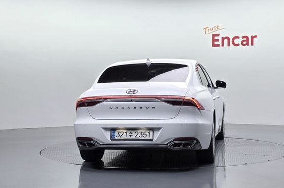 Hyundai Grandeur Calligraphy — пробег 102 692 км — фото 4 из 5