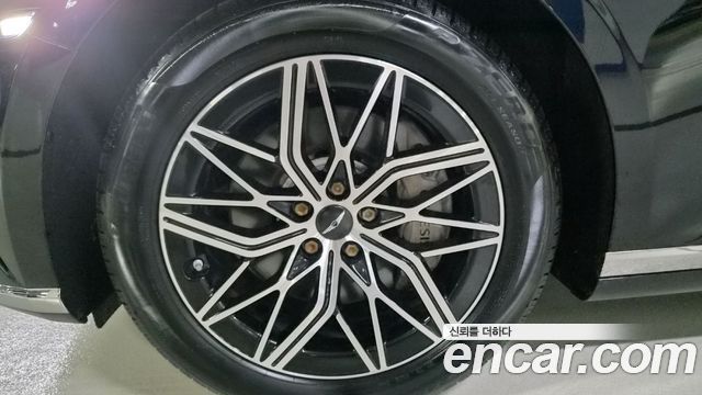 Genesis G90 из Кореи Encar