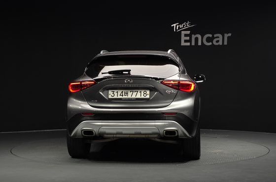 Infiniti QX30 2.0 Proassist AWD — пробег 76 583 км — фото 4 из 5