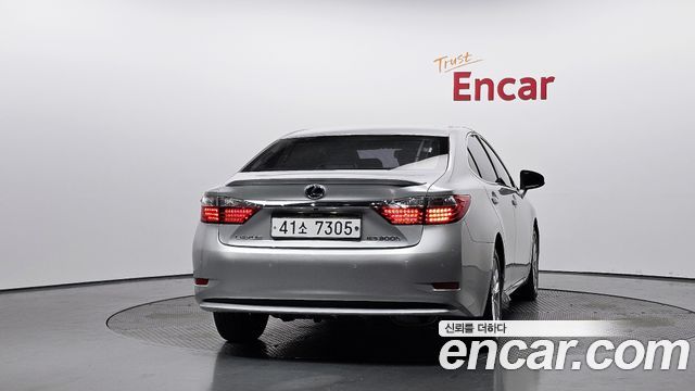 Lexus ES из Кореи Encar