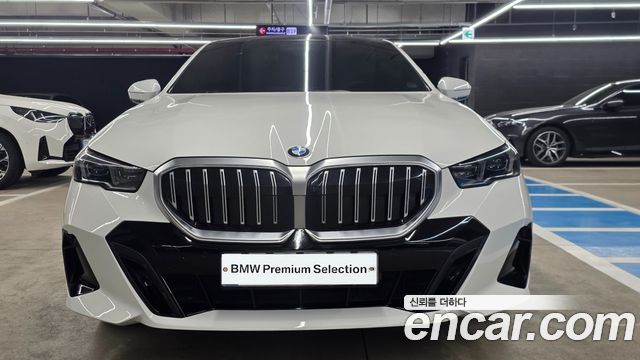 BMW 5-Series 530i xDrive M Sport — пробег 56 342 км — фото 3 из 5