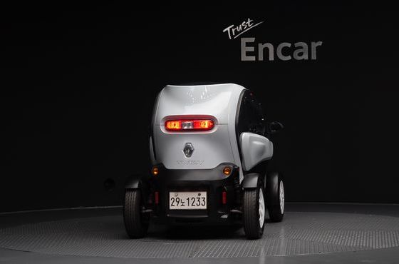 Renault (Samsung) Twizy Life(2-Seater) — пробег 29 475 км — фото 4 из 5