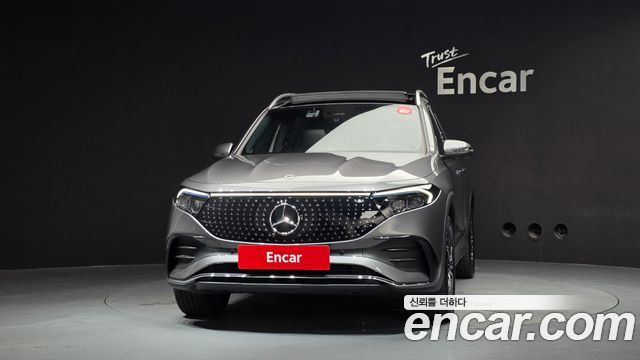 Mercedes-Benz EQB EQB300 4MATIC AMG Line — пробег 2 352 км — фото 3 из 5