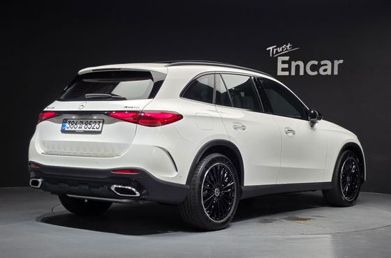 Mercedes-Benz GLC-Class GLC300 4MATIC AMG Line — пробег 1 158 км — фото 2 из 5
