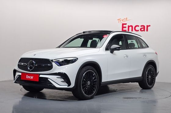 Mercedes-Benz GLC-Class GLC300 4MATIC AMG Line — пробег 1 310 км — фото 1 из 5
