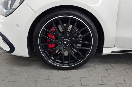 Mercedes-Benz CLA-Class CLA45 AMG 4MATIC — пробег 63 543 км — фото 5 из 5