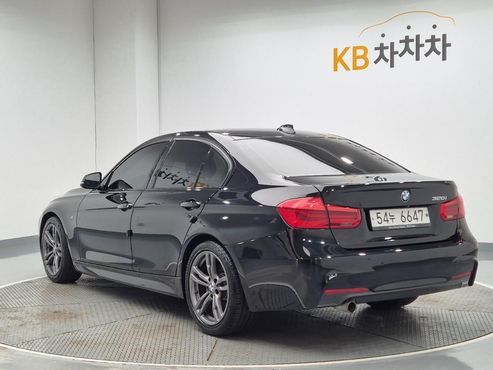 BMW 3-Series 320i M Sport — пробег 87 334 км — фото 2 из 5