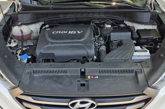 Hyundai Tucson Diesel 2.0 2WD Modern — пробег 225 776 км — фото 4 из 5