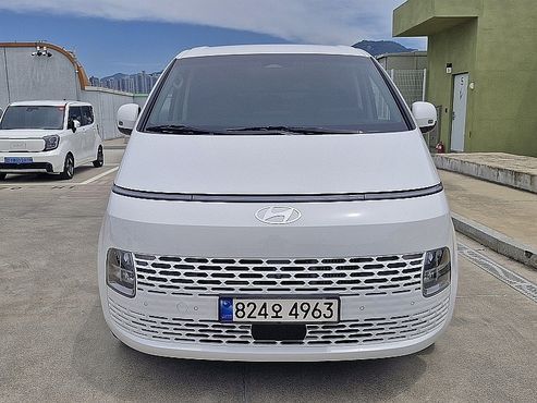 Hyundai Staria Cargo 5-Seater Modern — пробег 49 823 км — фото 1 из 5