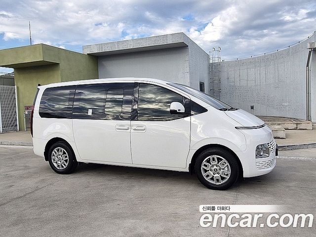 Hyundai Staria Cargo 5-Seater Modern — пробег 49 823 км — фото 2 из 5