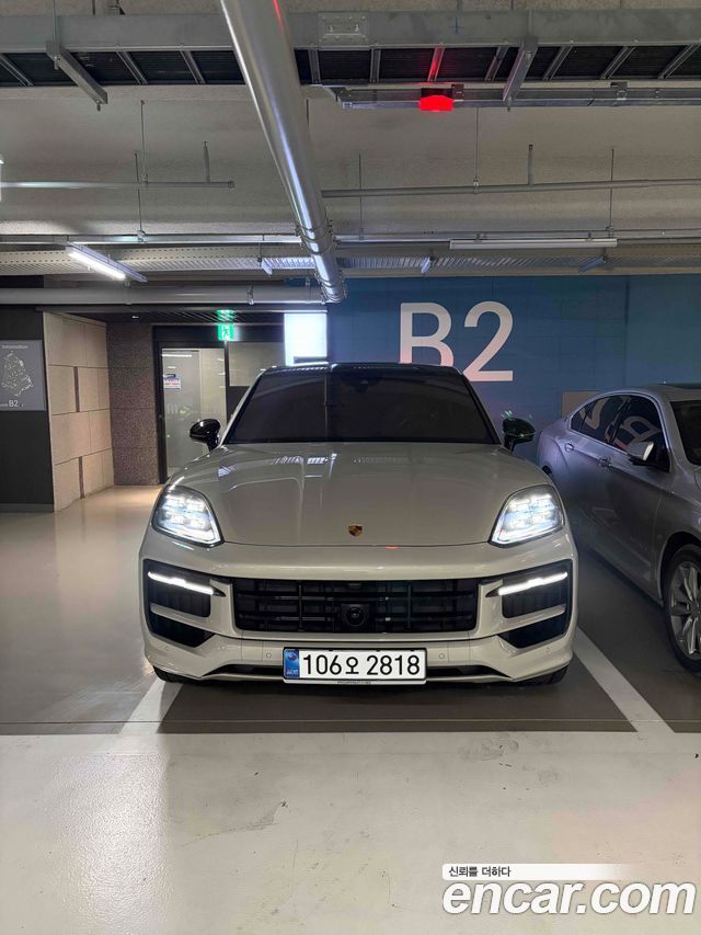 Porsche Cayenne 4.0 GTS — пробег 15 000 км — фото 1 из 5