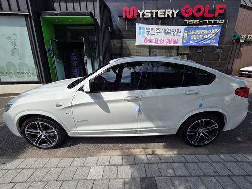 BMW X4 xDrive20d M Sport — пробег 146 000 км — фото 3 из 5