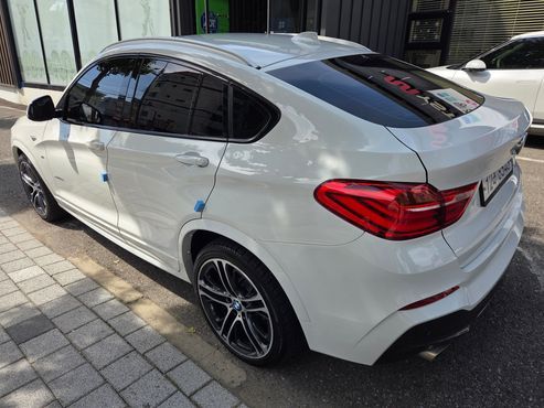 BMW X4 xDrive20d M Sport — пробег 146 000 км — фото 4 из 5