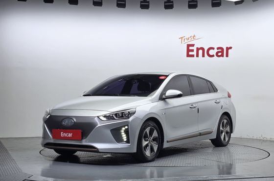 Hyundai Ioniq Q — пробег 144 803 км — фото 1 из 5