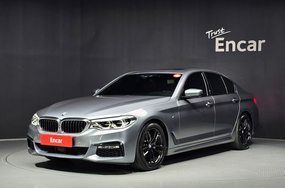 BMW 5-Series 520d xDrive M Sport Package Plus — пробег 185 625 км — фото 1 из 5