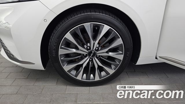 Kia K8 из Кореи Encar