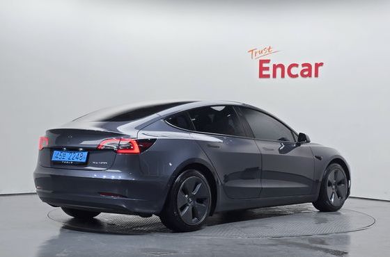 Tesla Model 3 Long Range AWD — пробег 44 189 км — фото 2 из 5